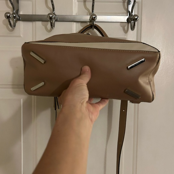 Puzzle Patchwork Tan, Cream, and Black Satchel Shoulder Bag - Picture 5 of 10